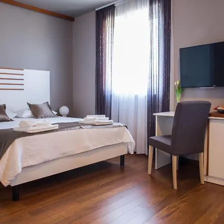 Luxury Silente Bacvice 2 Apartment